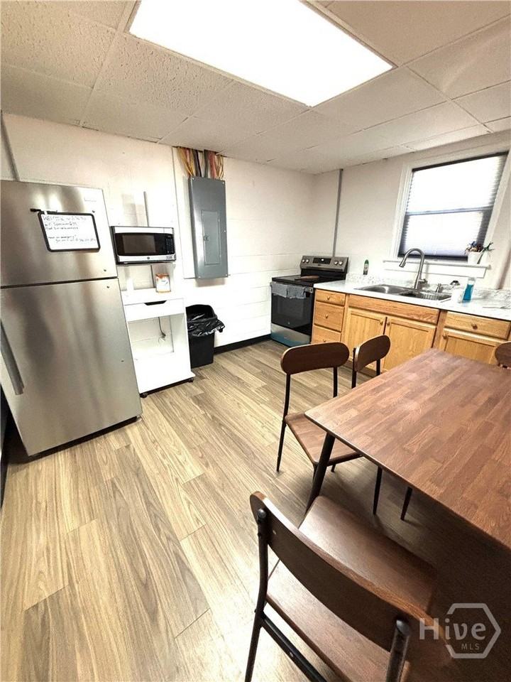 120 Mcleroy Dr - Photo 4 of 14