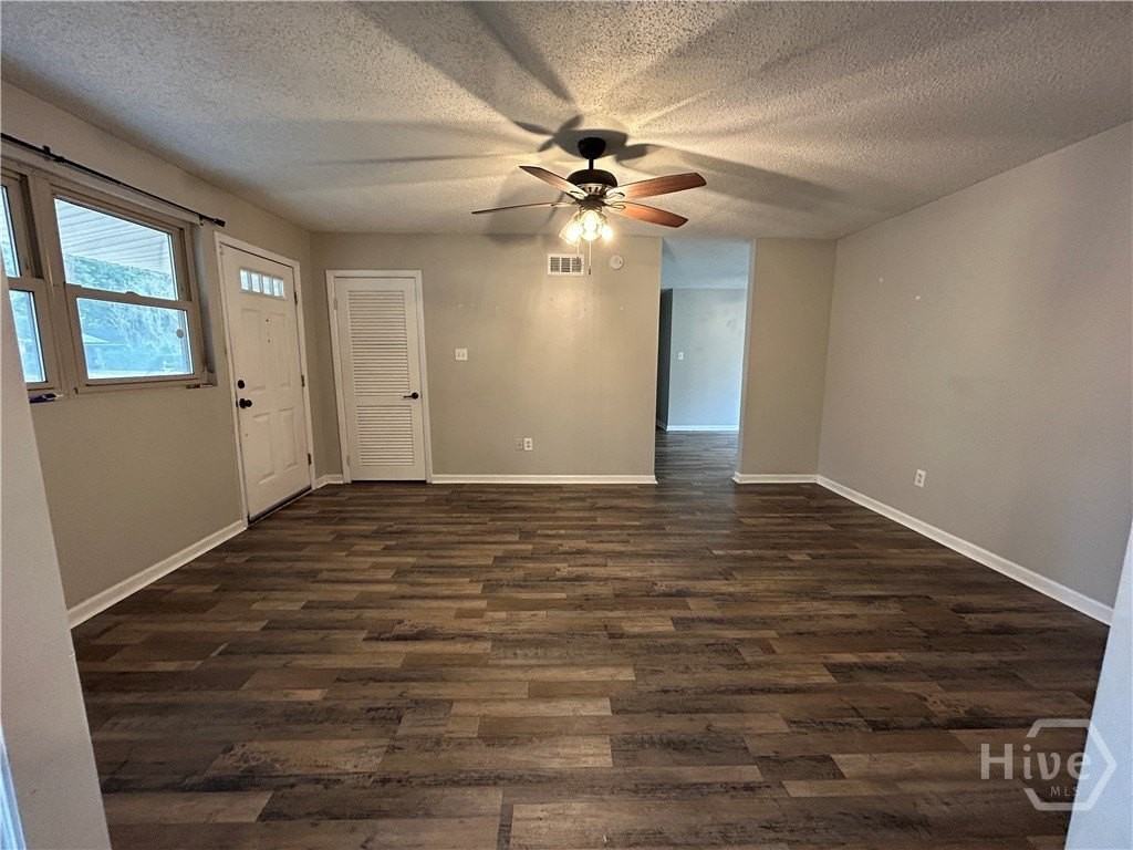 321 Sharondale Rd - Photo 2 of 27