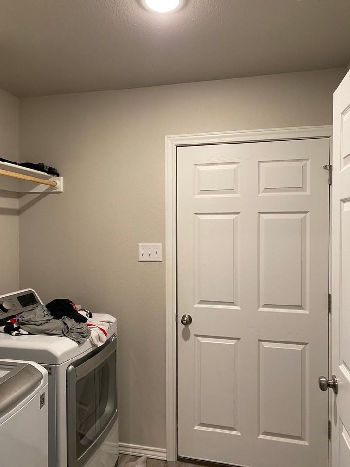 525 N Chicago Ave Apt B - Photo 7 of 17