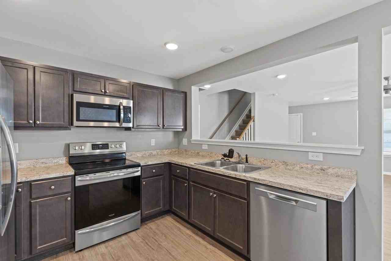 2713 Hailey Rose Way - Photo 7 of 13