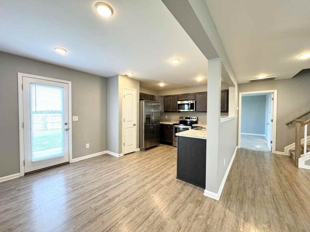 204 Candy Apple Ln Unit A - Photo 3 of 18