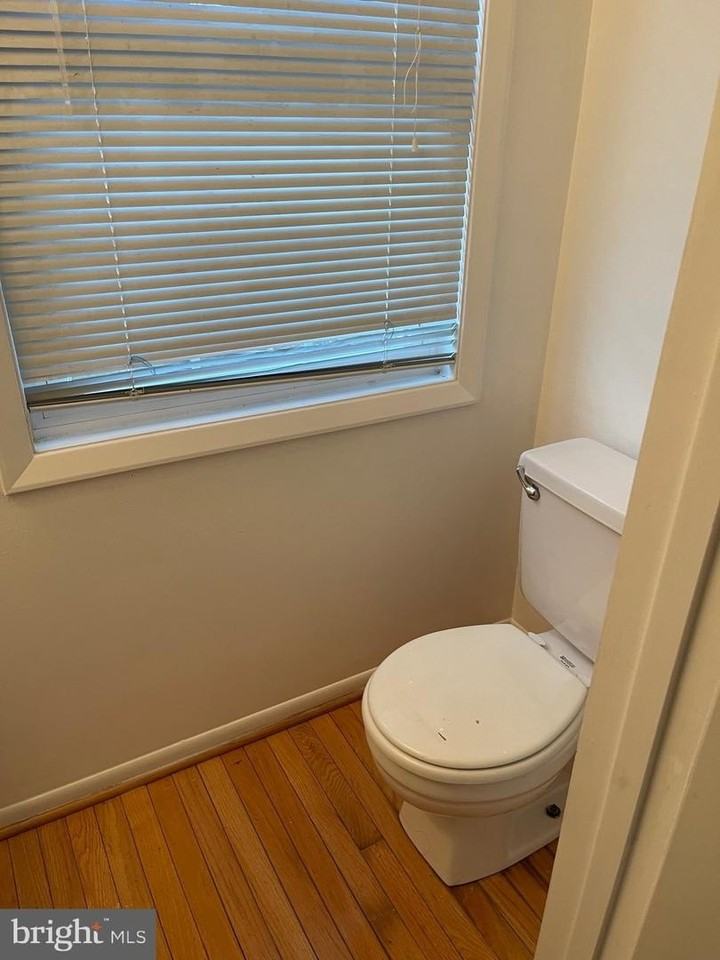 11905 Old Columbia Pike - Photo 4 of 36