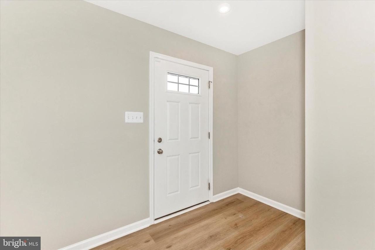 38 Diopside Dr - Photo 3 of 50