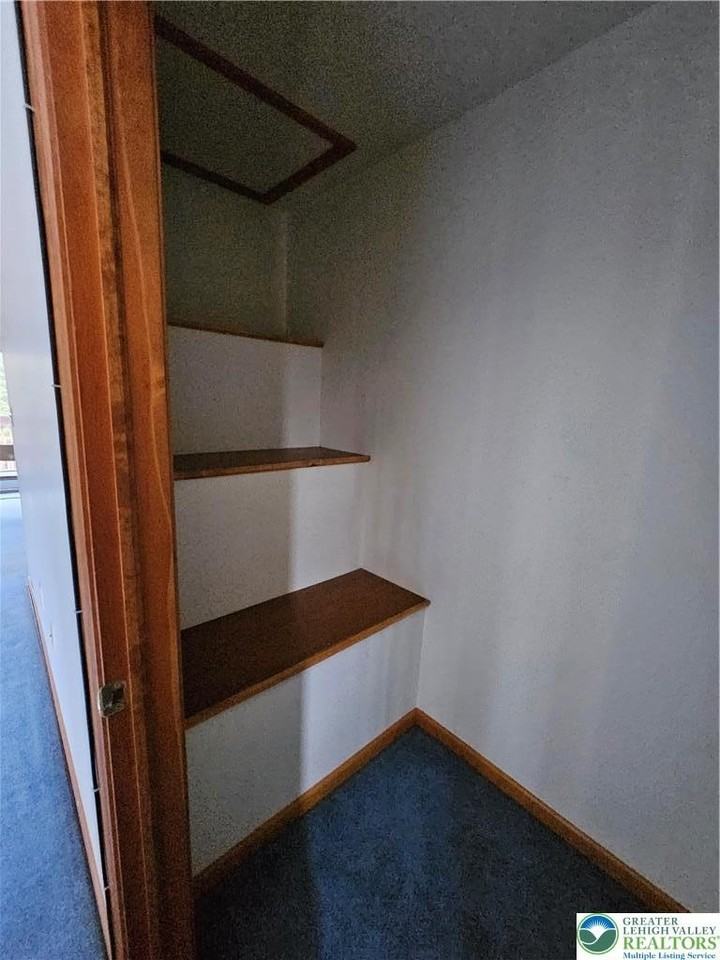 5817 Werleys Corner Rd Unit B - Photo 4 of 16