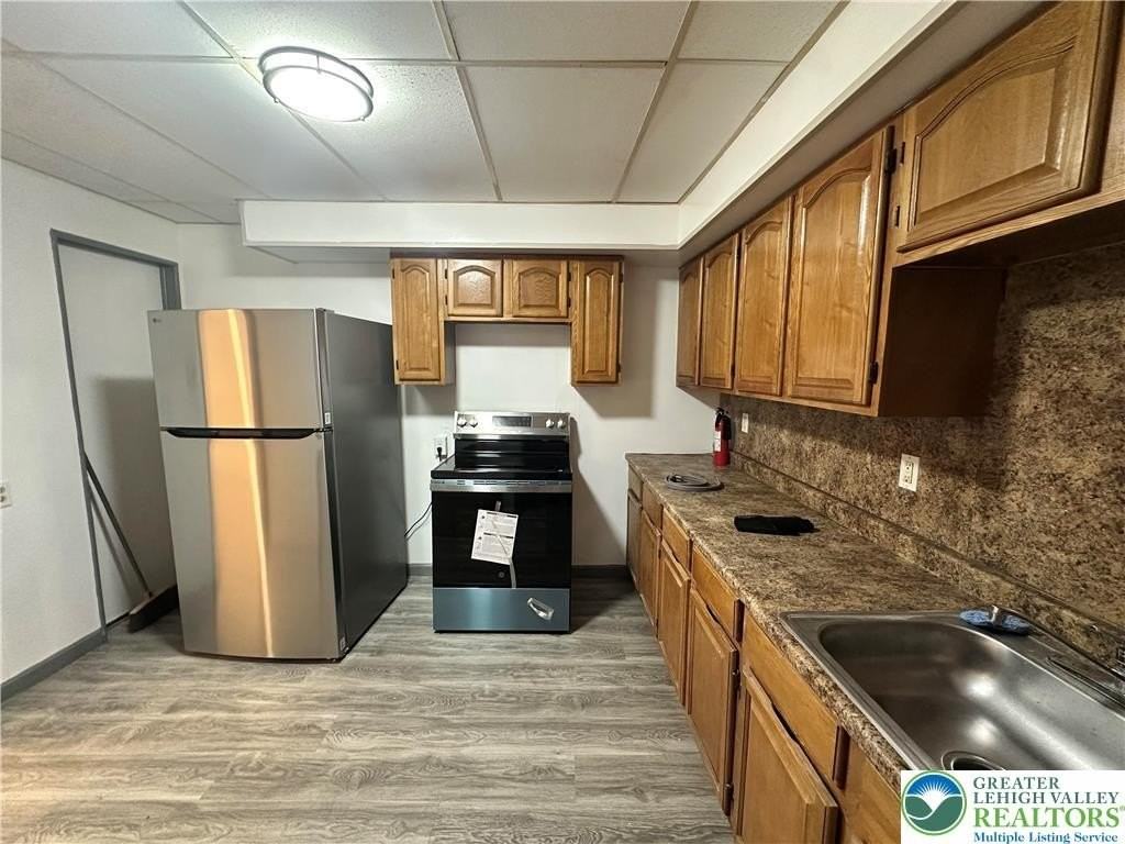 324 N Fountain St - Photo 5 of 14