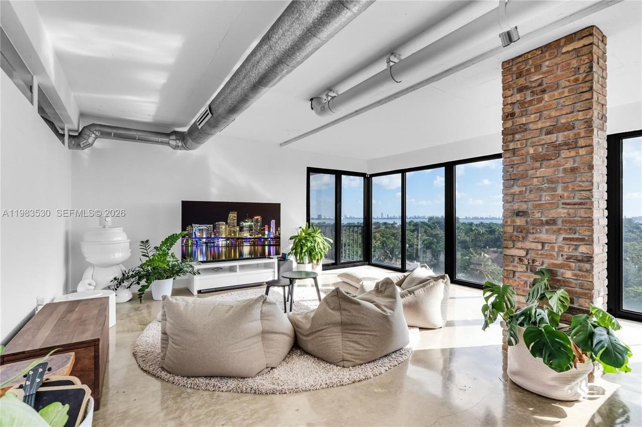 5701 Biscayne Blvd #PH9 - Photo 7 of 43