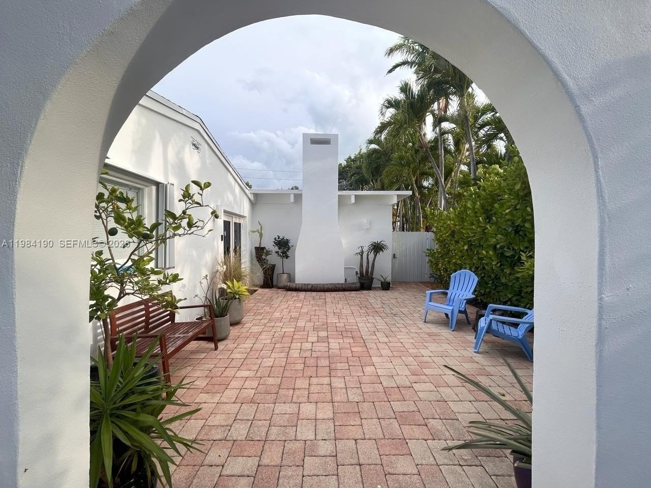 240 Greenwood Dr #240 - Photo 3 of 37