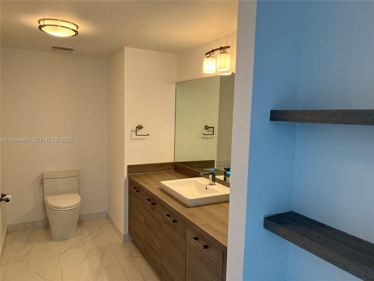 400 Sunny Isles Blvd #1105 - Photo 7 of 41