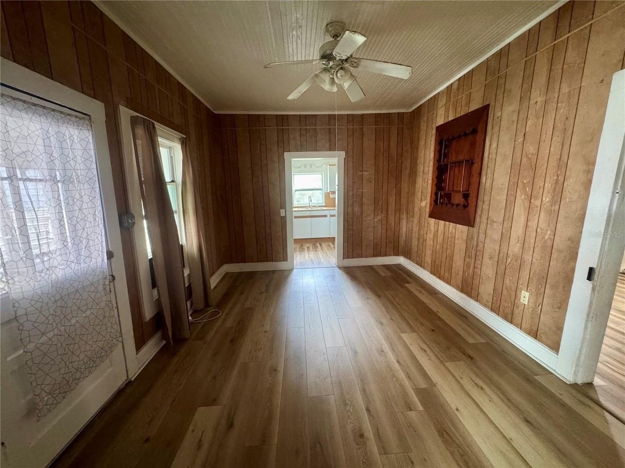 15 S Hillsborough Ave - Photo 3 of 10