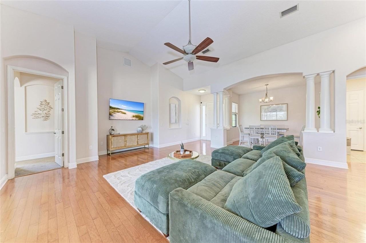 14325 Sundial Pl - Photo 7 of 46