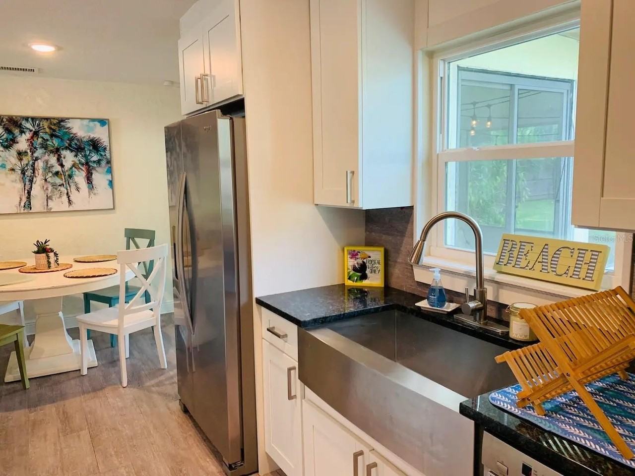 4929 Brookmeade Dr - Photo 4 of 10