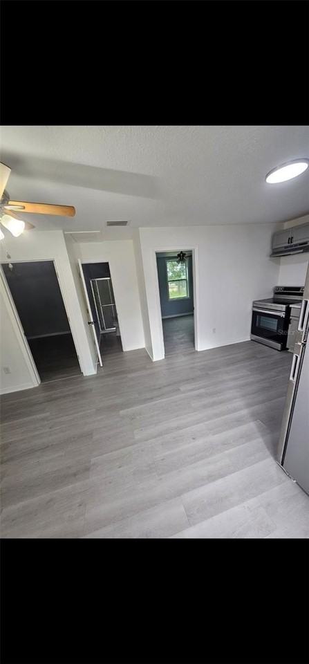 6341 Dewey Robbins Rd - Photo 7 of 10