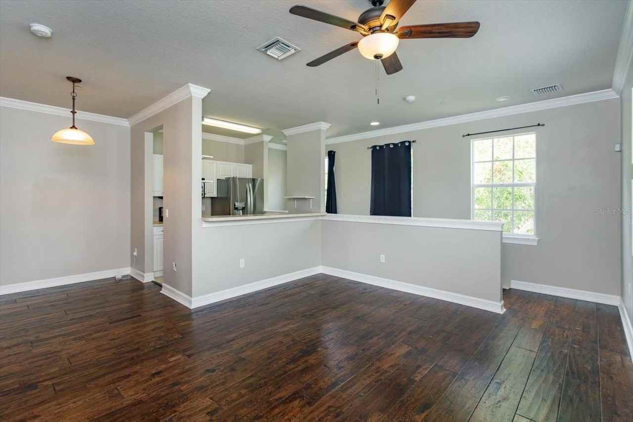 2663 Upper Park Rd - Photo 4 of 14