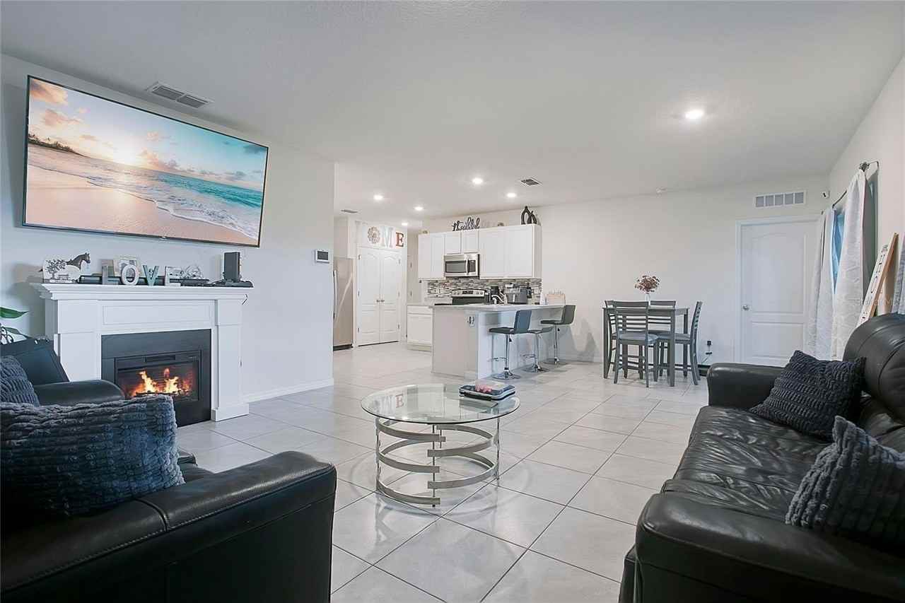 3676 Scarlet Oak Dr - Photo 5 of 31