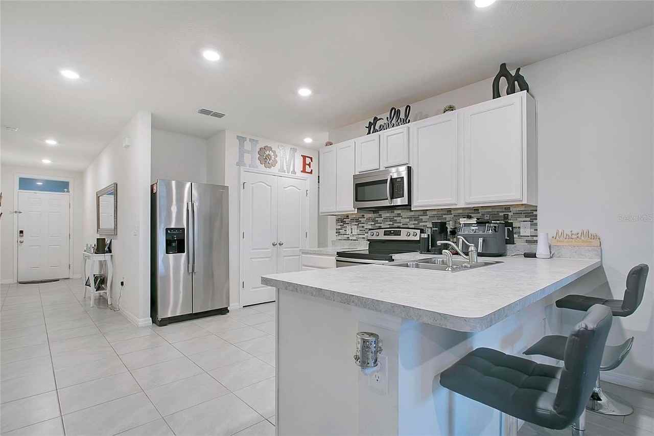 3676 Scarlet Oak Dr - Photo 6 of 31