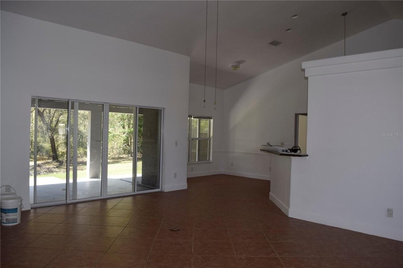 4444 Sw 115th St - Photo 3 of 21