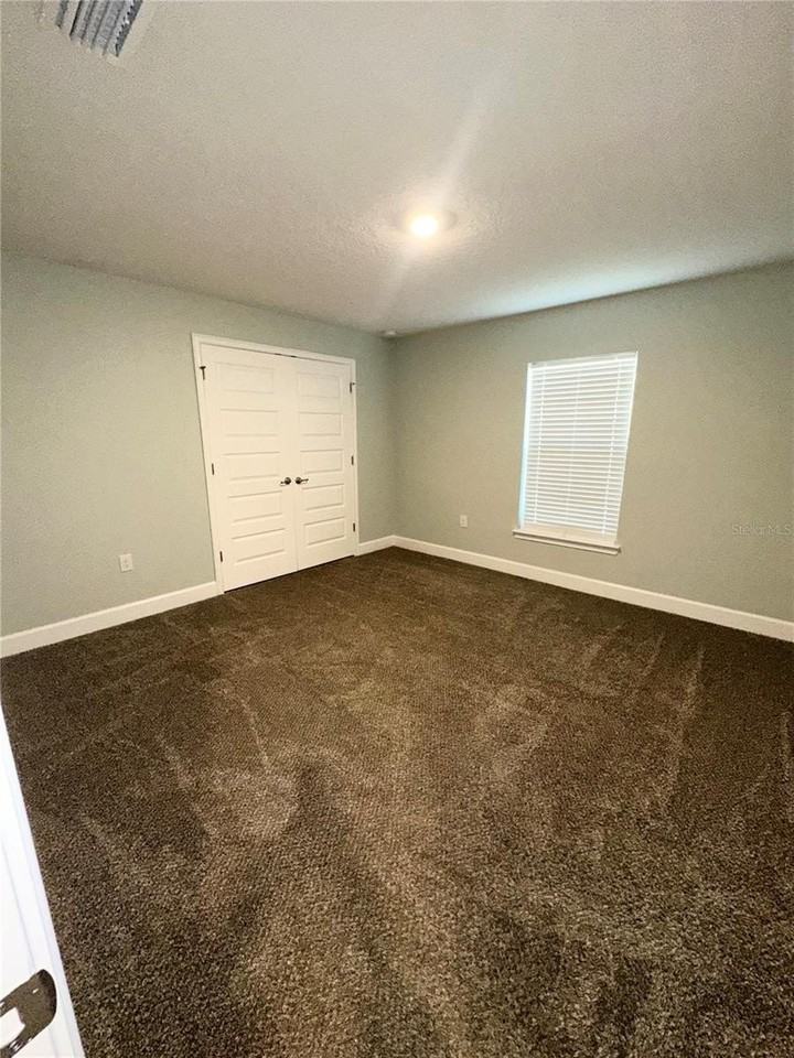 430 Big Sioux Ct - Photo 7 of 10