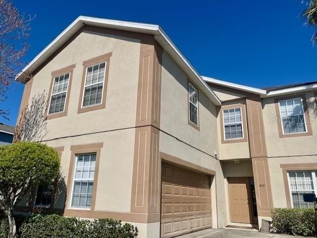 439 Bloomingdale Dr - Photo 2 of 32