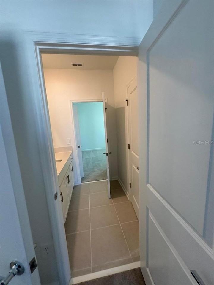 6032 ZEN WAY - Photo 4 of 12