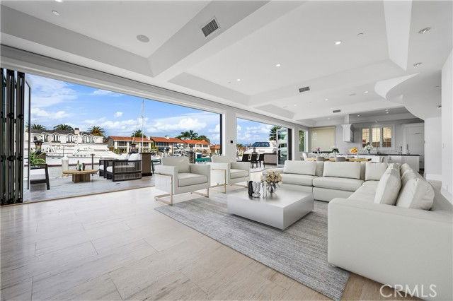 45 Linda Isle - Photo 5 of 6