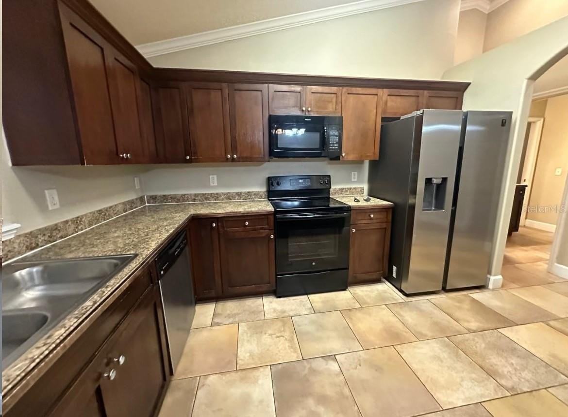 4428 Gilpin Way - Photo 5 of 13