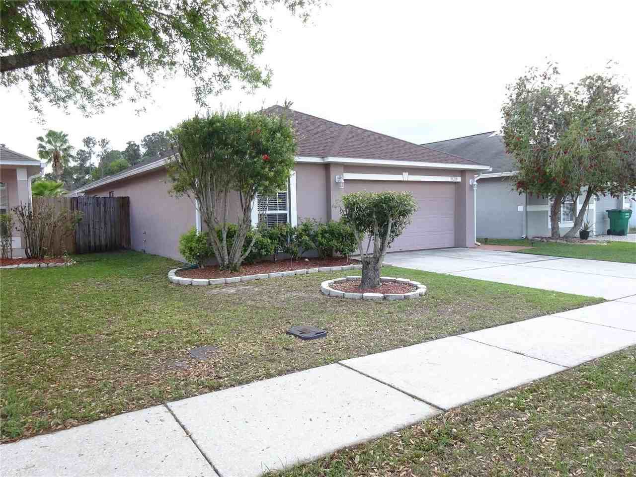 30238 Rattana Ct - Photo 3 of 34