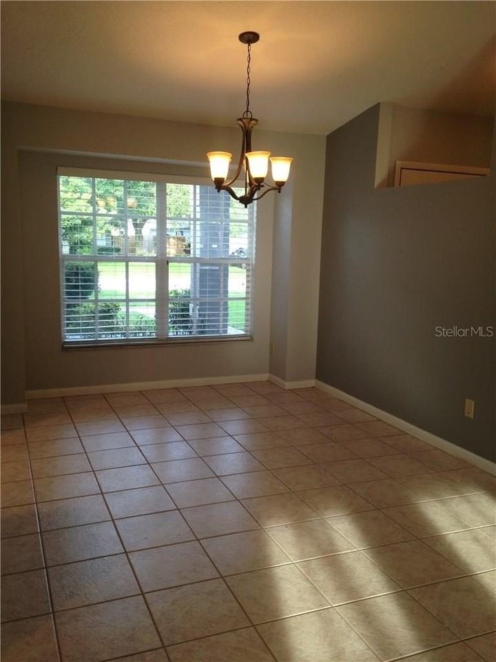 1927 Cheney Ct - Photo 4 of 21