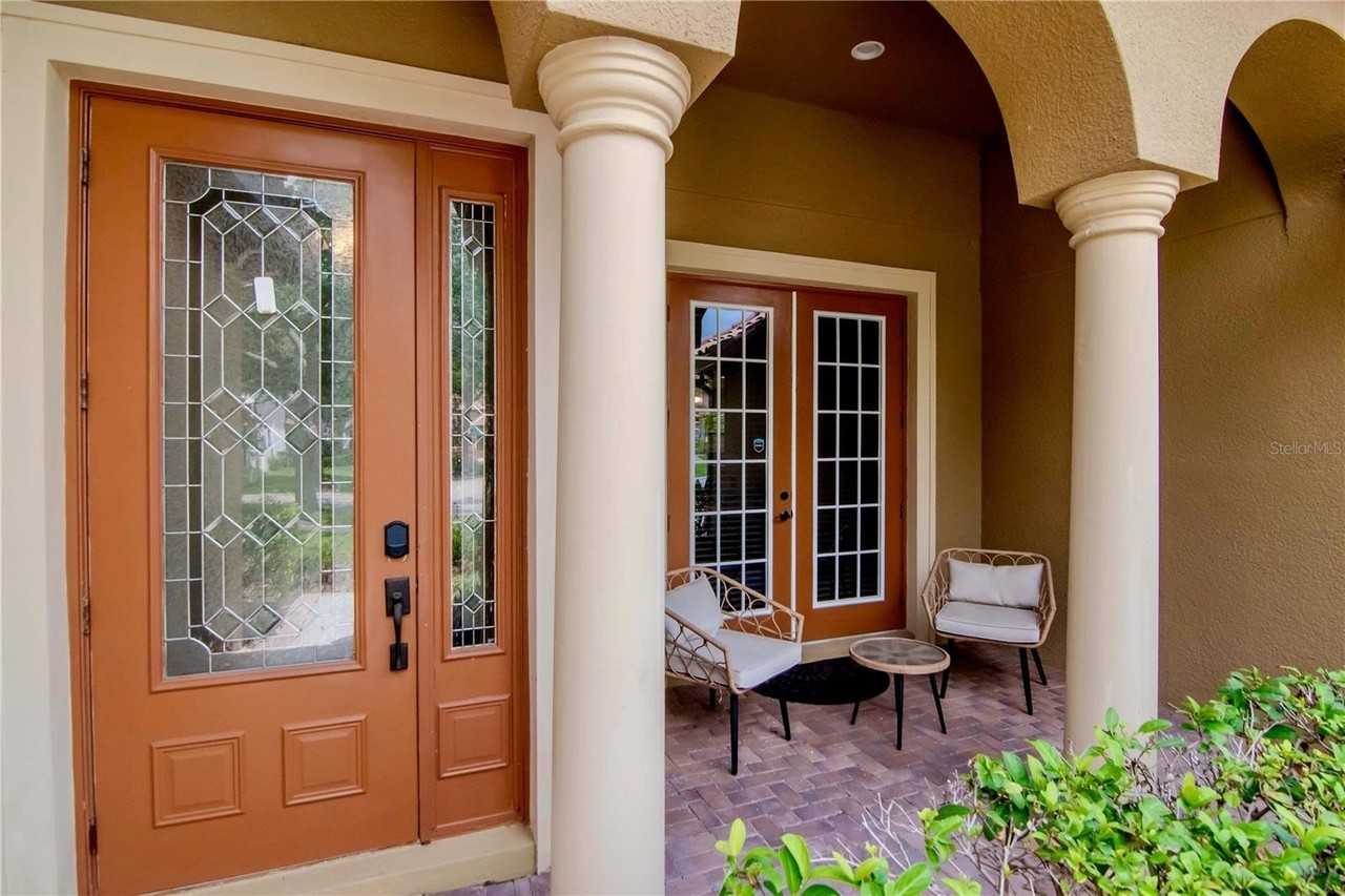 20110 Pond Spring Way - Photo 3 of 38