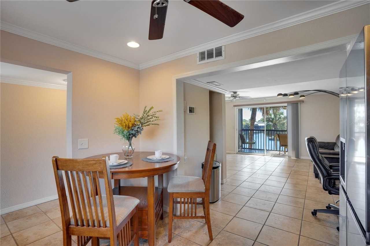 6315 Newtown Cir #15B3 - Photo 6 of 34