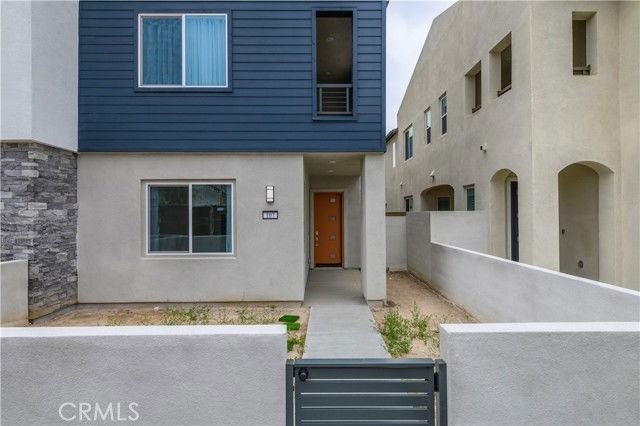 107 Zawn - Photo 3 of 8