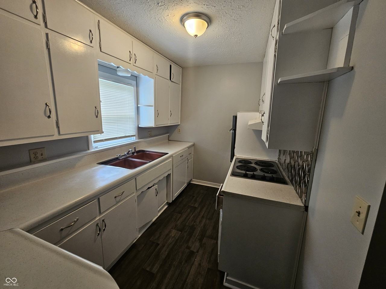 33 Miley Ave - Photo 5 of 20