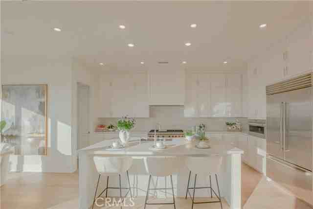 137 Oakstone - Photo 6 of 8