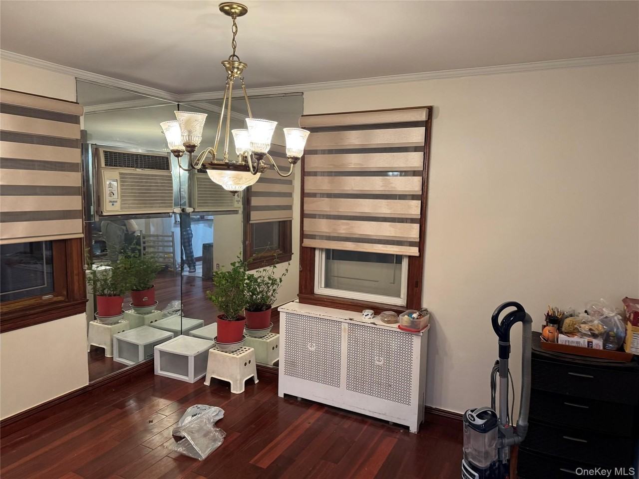 1st Ave - Photo 4 of 4