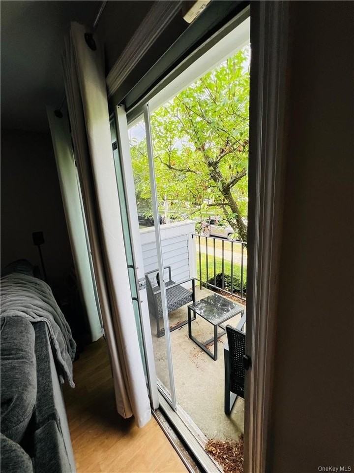 36 Greenridge Ave Unit 34 - Photo 5 of 23