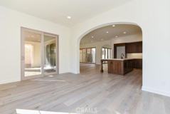 8 Last Bloom - Photo 1 of 1