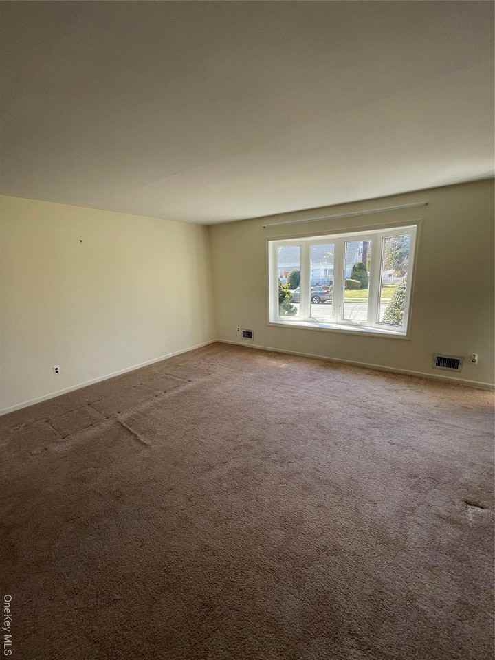 400 Foch Blvd - Photo 5 of 14