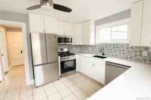 218 N Midland Ave - Photo 1 of 1