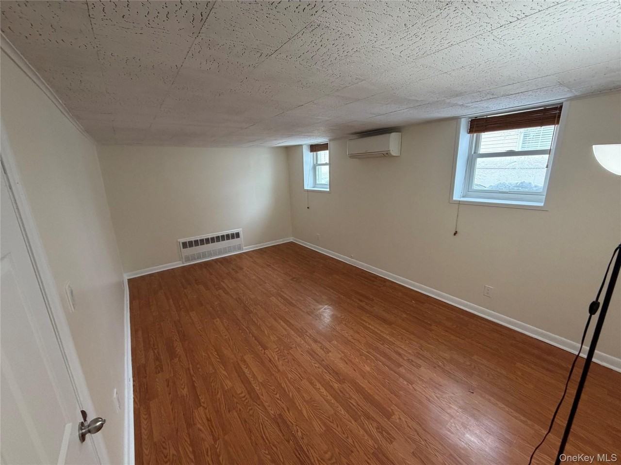 9505 165th Ave - Photo 4 of 19