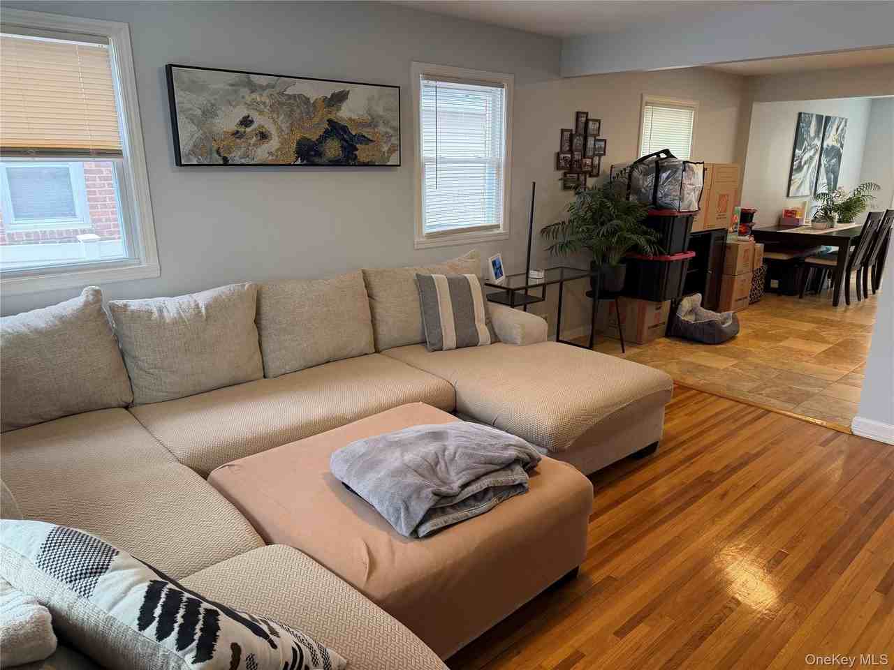 222 Colonial Ave 1st Fl - Photo 7 of 21