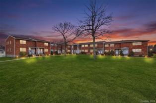 276 Temple Hill Rd Unit 1613 - Photo 1 of 1