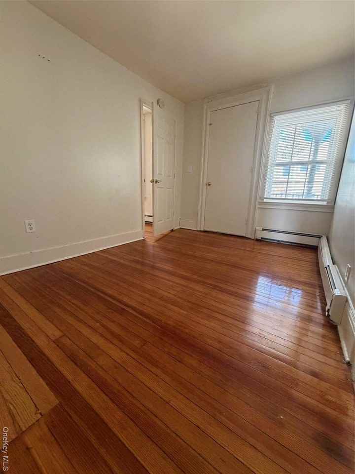 22 S Eckar St - Photo 2 of 7