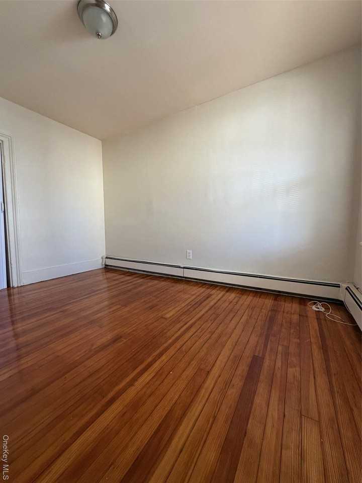 22 S Eckar St - Photo 5 of 7