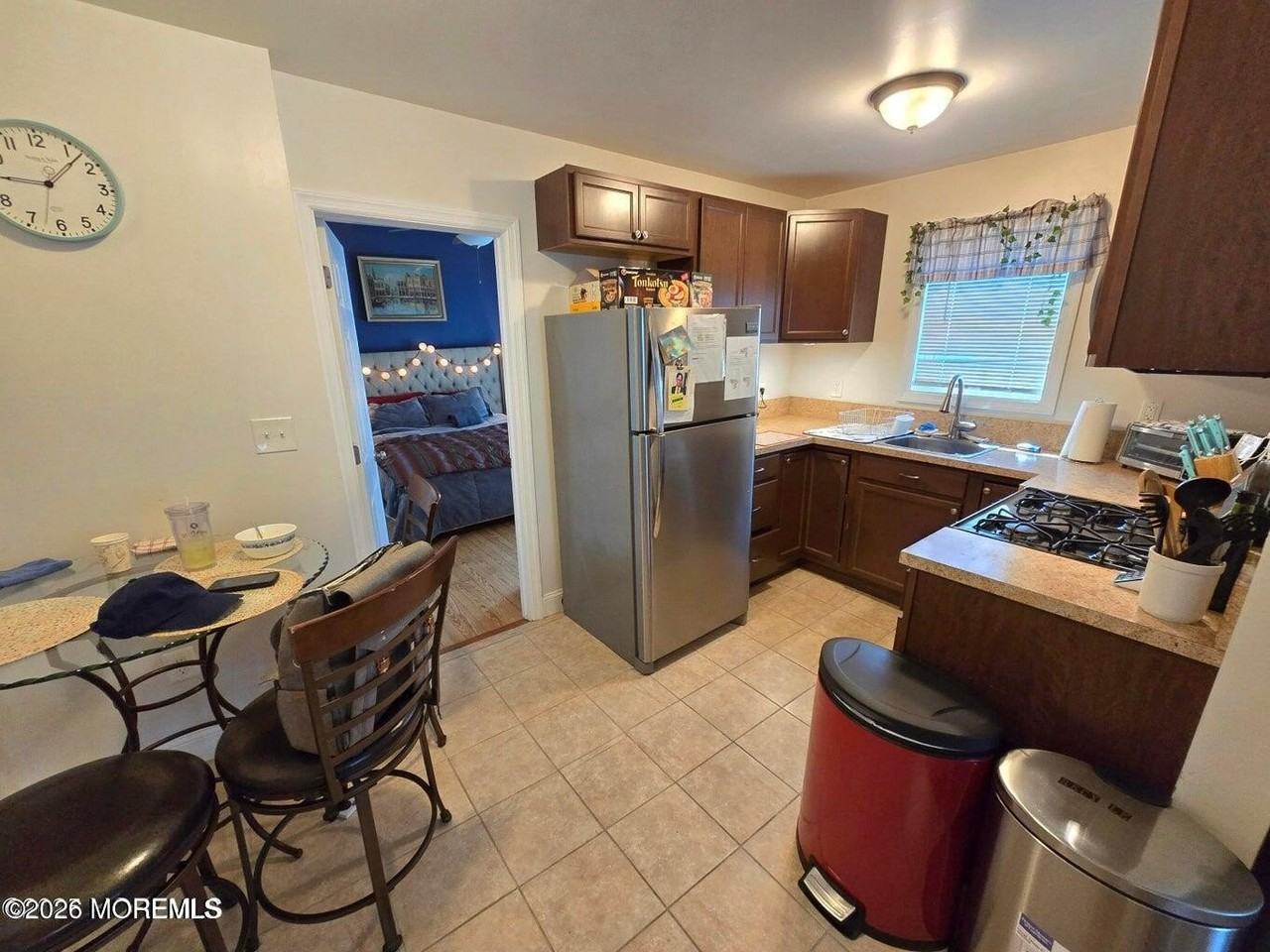 406 4th Ave Apt 3 - Photo 2 of 6