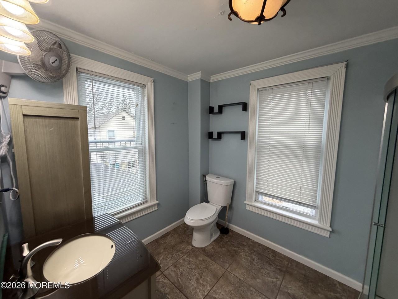 406 4th Ave #4 - Photo 4 of 8