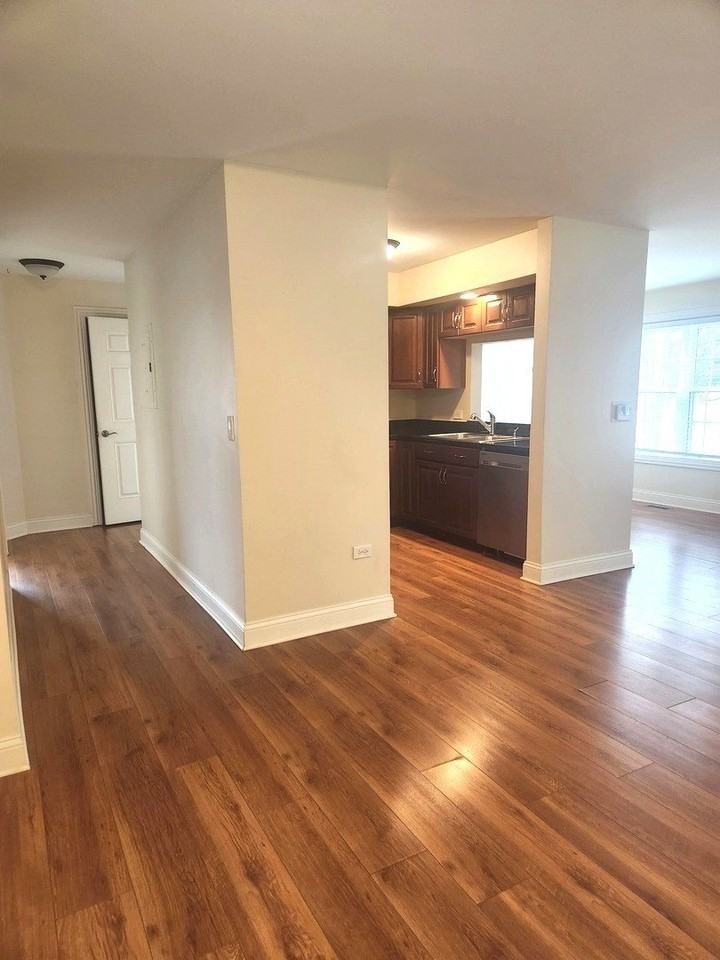 43 Foxcroft Rd Apt 135 - Photo 7 of 35