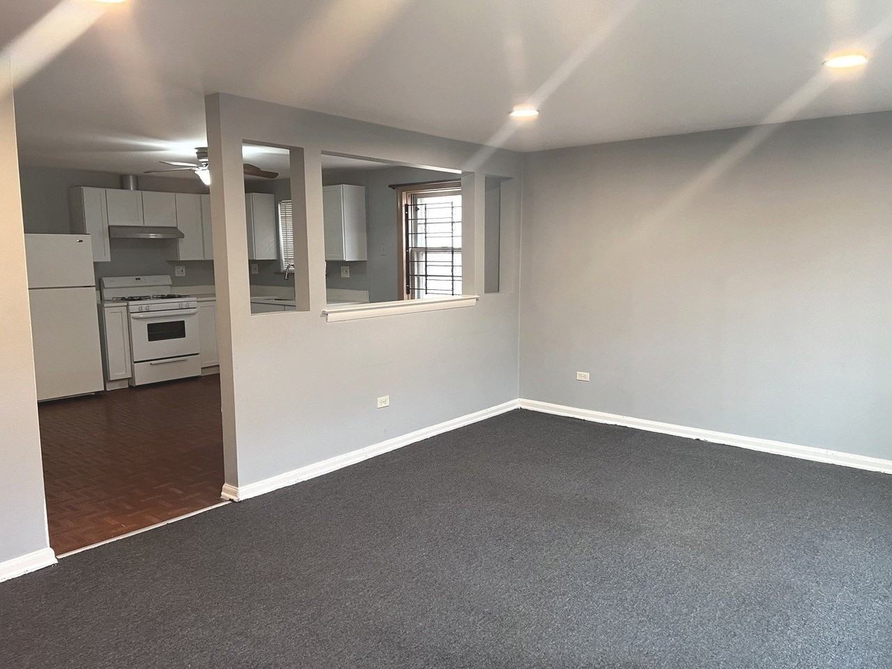 2417 W Bryn Mawr Ave Unit G - Photo 5 of 12