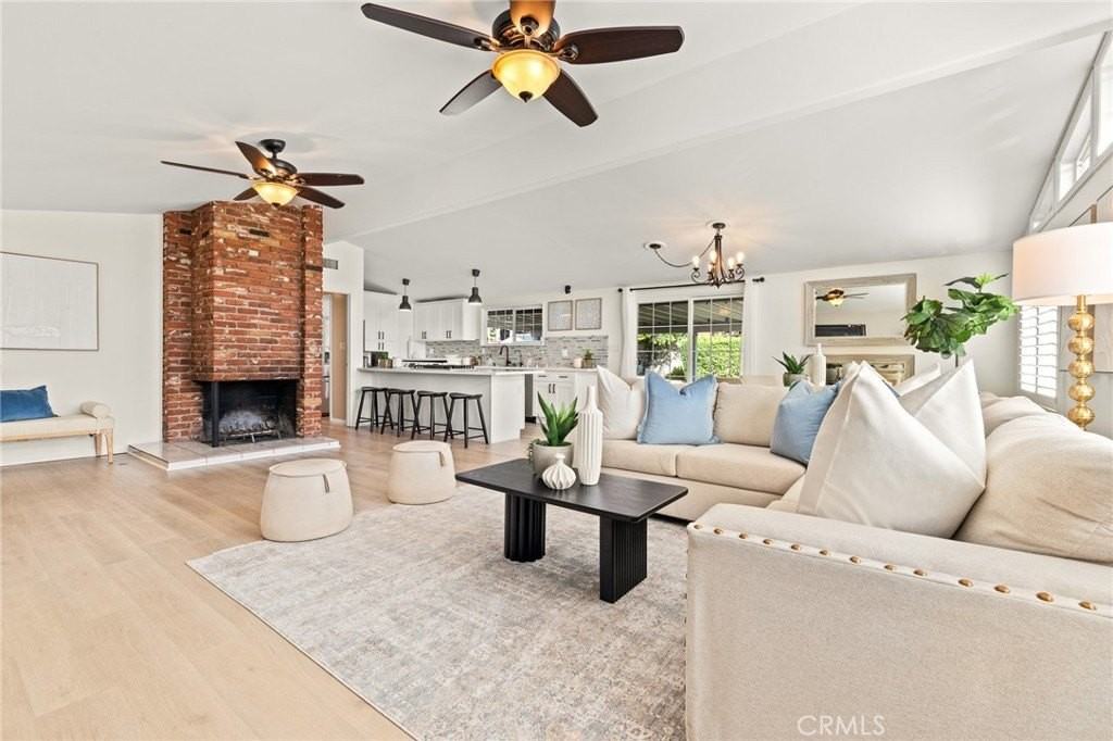 925 E Walnut Ave - Photo 7 of 43