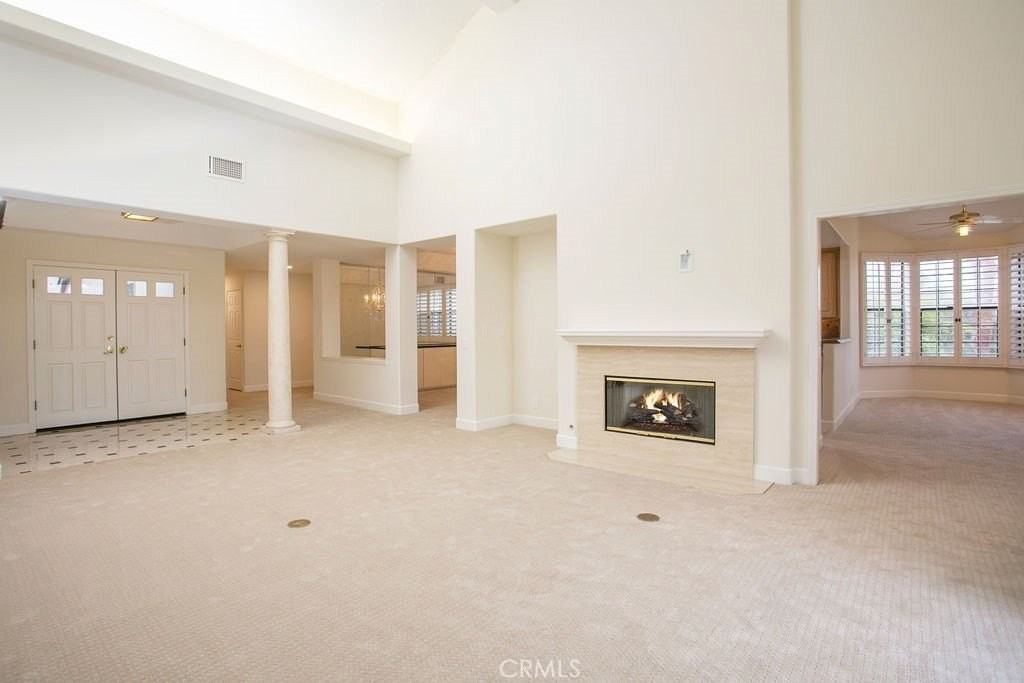 99 Ocean Vis - Photo 4 of 23