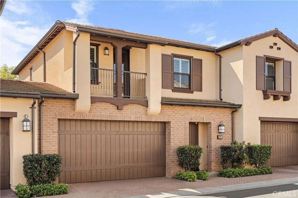 257 Rodeo - Photo 2 of 50