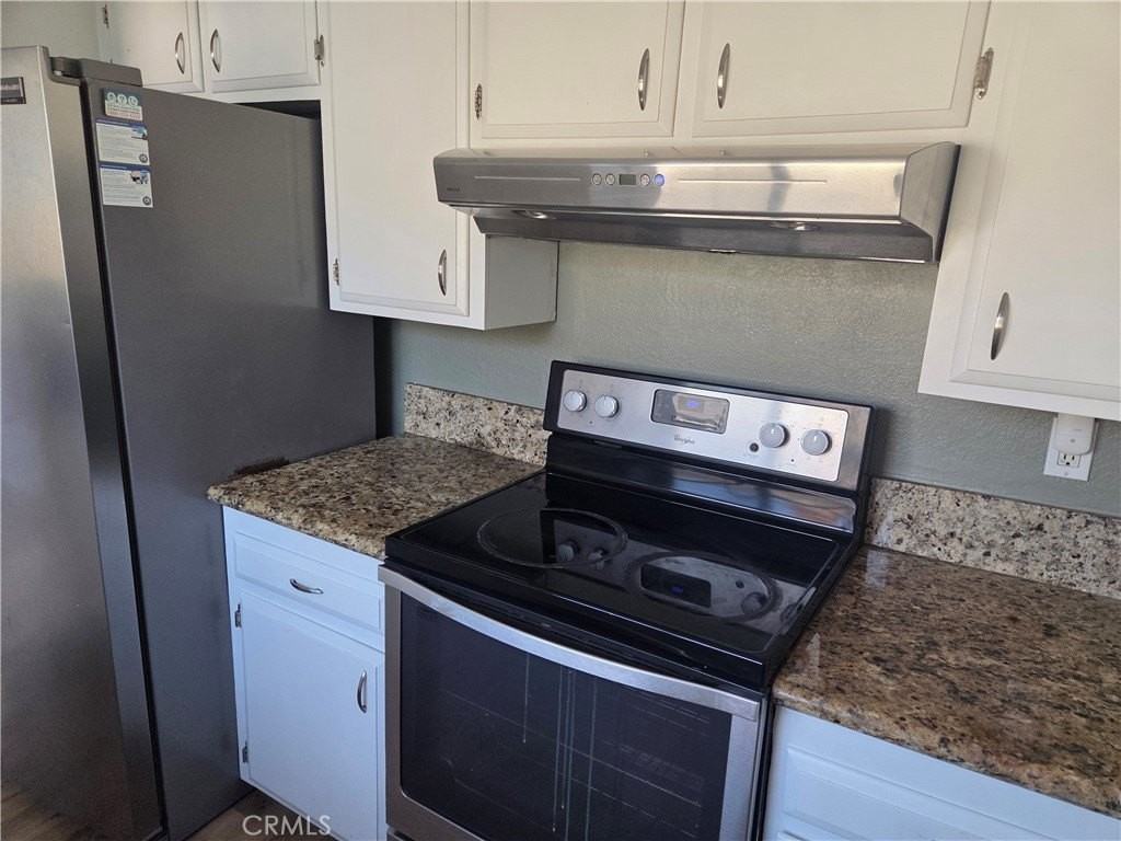 1107 W Memory Ln #6C - Photo 5 of 34